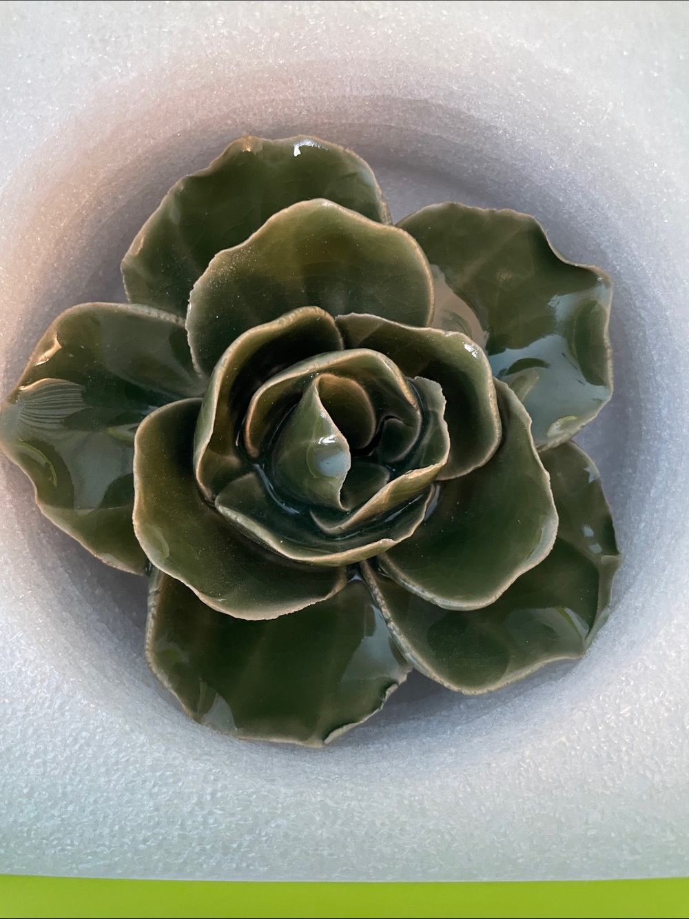 Chive “Flower Green” Ceramic Floral Sculpture. - Picture 3 of 5